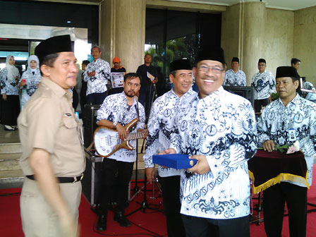 Pencarian PGRI Barito - Persatuan Guru Republik Indonesia Cabang Barito